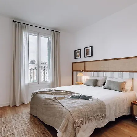 Апартаменты Geranio - 1 Bedroom In Eixample Esquerra